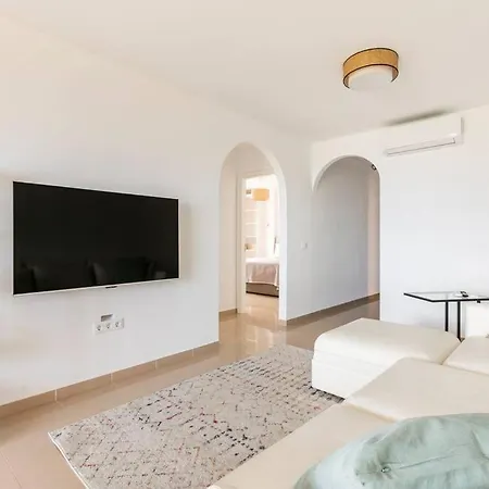 Διαμέρισμα Beachfront Views Ac Parking Quiet 2 Bed 2 Bath New