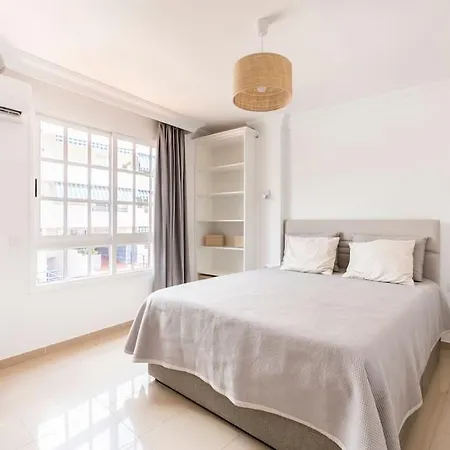 Διαμέρισμα Beachfront Views Ac Parking Quiet 2 Bed 2 Bath New