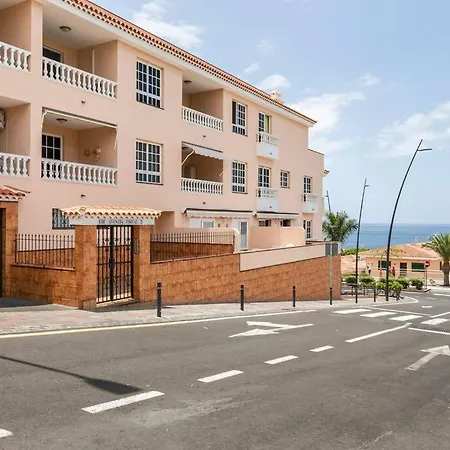 Beachfront Views Ac Parking Quiet 2 Bed 2 Bath New *