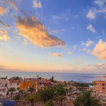 Beachfront Views Ac Parking Quiet 2 Bed 2 Bath New Puerto de Santiago (Tenerife)